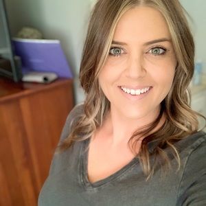 Meet your Posher, Brittney